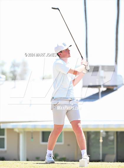 Thumbnail 3 in Metro Invitational Golf Tournament photogallery.