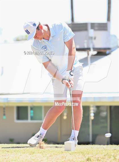 Thumbnail 2 in Metro Invitational Golf Tournament photogallery.