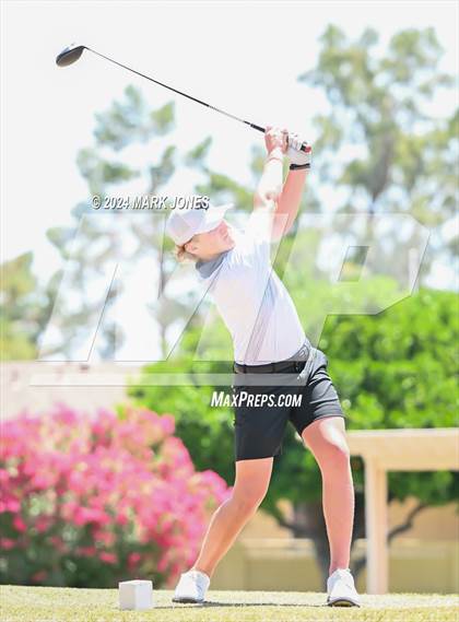 Thumbnail 3 in Metro Invitational Golf Tournament photogallery.