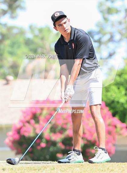 Thumbnail 3 in Metro Invitational Golf Tournament photogallery.