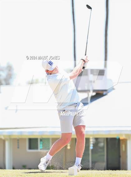 Thumbnail 3 in Metro Invitational Golf Tournament photogallery.