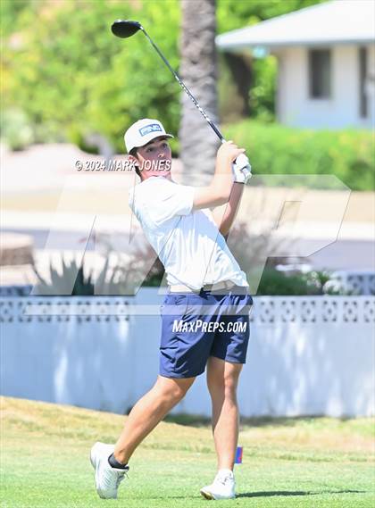 Thumbnail 2 in Metro Invitational Golf Tournament photogallery.