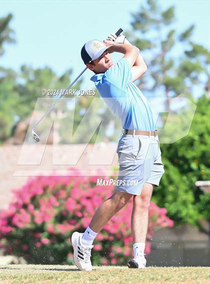 Thumbnail 3 in Metro Invitational Golf Tournament photogallery.