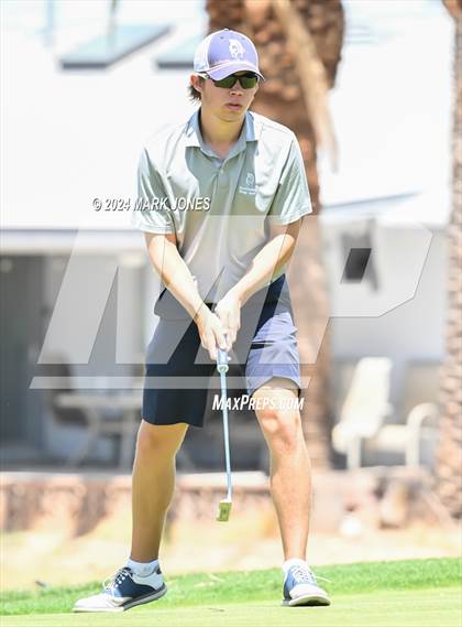 Thumbnail 3 in Metro Invitational Golf Tournament photogallery.