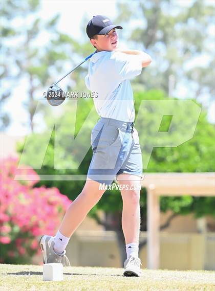 Thumbnail 2 in Metro Invitational Golf Tournament photogallery.