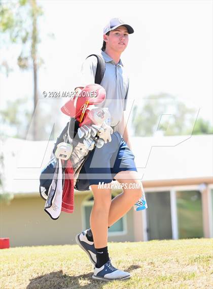 Thumbnail 2 in Metro Invitational Golf Tournament photogallery.