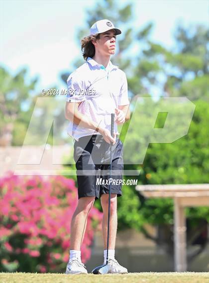 Thumbnail 3 in Metro Invitational Golf Tournament photogallery.