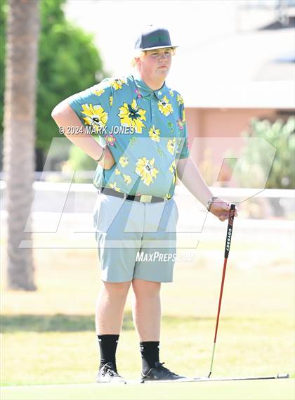 Thumbnail 2 in Metro Invitational Golf Tournament photogallery.