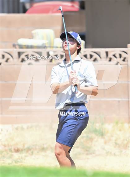 Thumbnail 2 in Metro Invitational Golf Tournament photogallery.