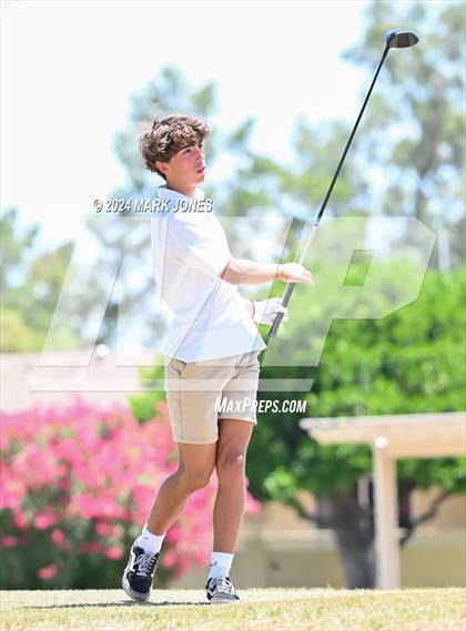 Thumbnail 3 in Metro Invitational Golf Tournament photogallery.