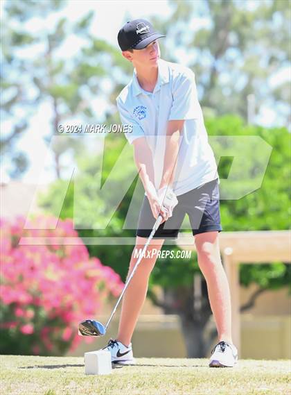 Thumbnail 2 in Metro Invitational Golf Tournament photogallery.