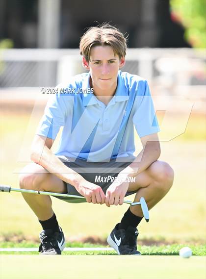 Thumbnail 2 in Metro Invitational Golf Tournament photogallery.