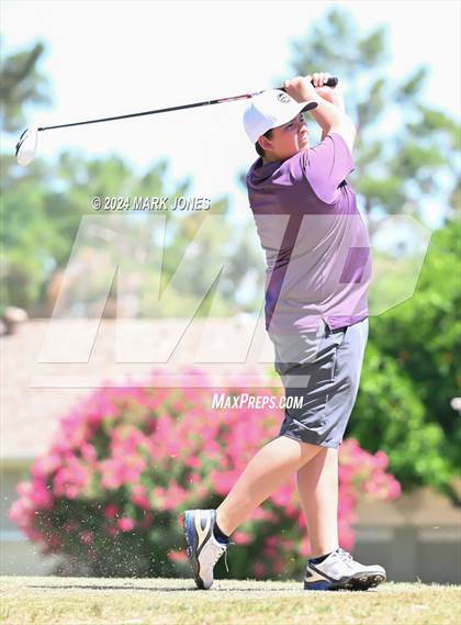 Thumbnail 2 in Metro Invitational Golf Tournament photogallery.