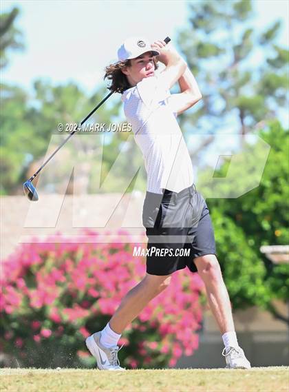 Thumbnail 3 in Metro Invitational Golf Tournament photogallery.