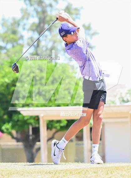 Thumbnail 2 in Metro Invitational Golf Tournament photogallery.