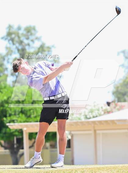 Thumbnail 3 in Metro Invitational Golf Tournament photogallery.