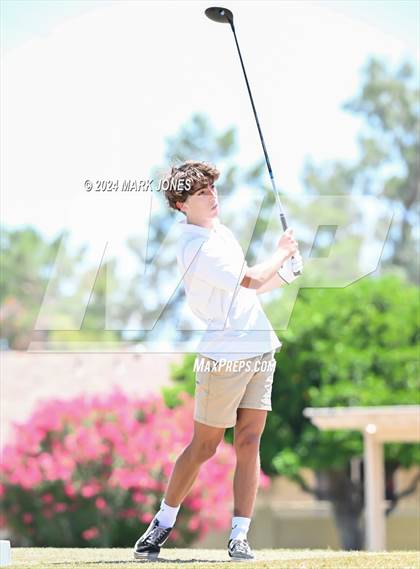 Thumbnail 2 in Metro Invitational Golf Tournament photogallery.