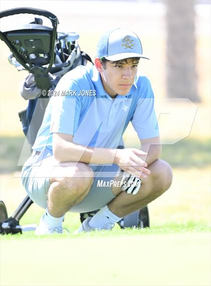 Thumbnail 2 in Metro Invitational Golf Tournament photogallery.