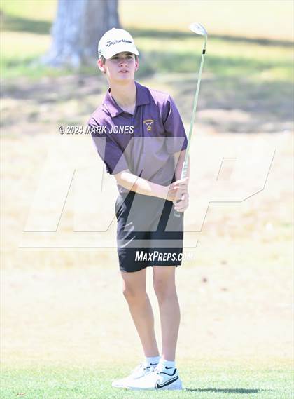 Thumbnail 2 in Metro Invitational Golf Tournament photogallery.