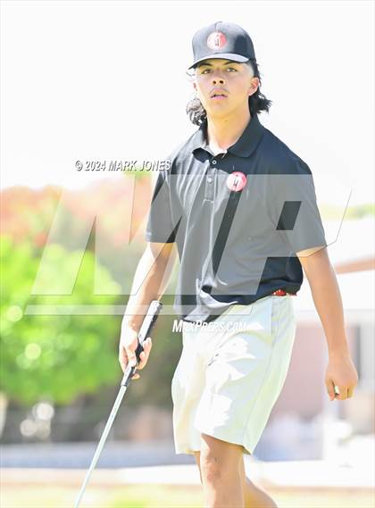 Thumbnail 2 in Metro Invitational Golf Tournament photogallery.