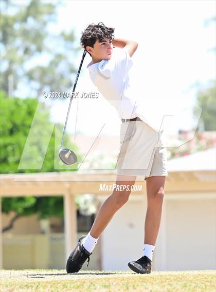 Thumbnail 3 in Metro Invitational Golf Tournament photogallery.