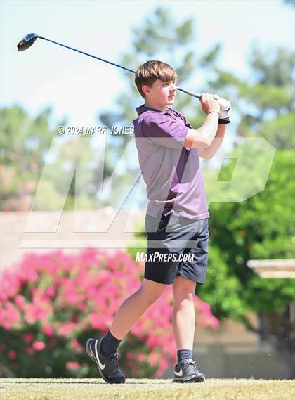 Thumbnail 3 in Metro Invitational Golf Tournament photogallery.