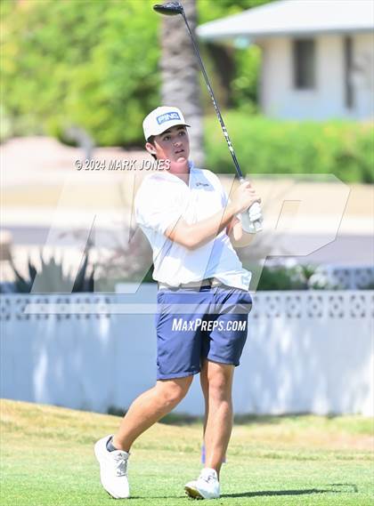 Thumbnail 2 in Metro Invitational Golf Tournament photogallery.