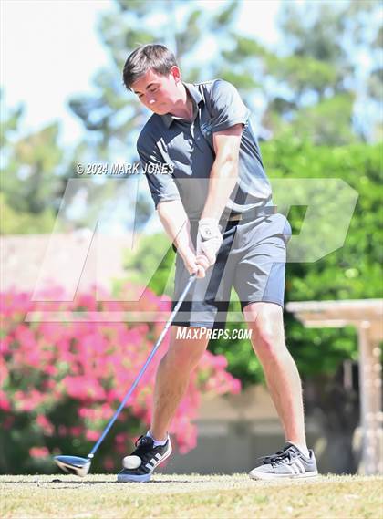 Thumbnail 2 in Metro Invitational Golf Tournament photogallery.