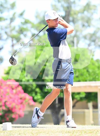 Thumbnail 2 in Metro Invitational Golf Tournament photogallery.