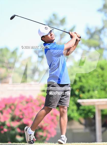 Thumbnail 3 in Metro Invitational Golf Tournament photogallery.