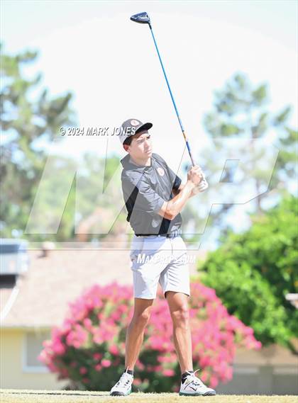 Thumbnail 1 in Metro Invitational Golf Tournament photogallery.