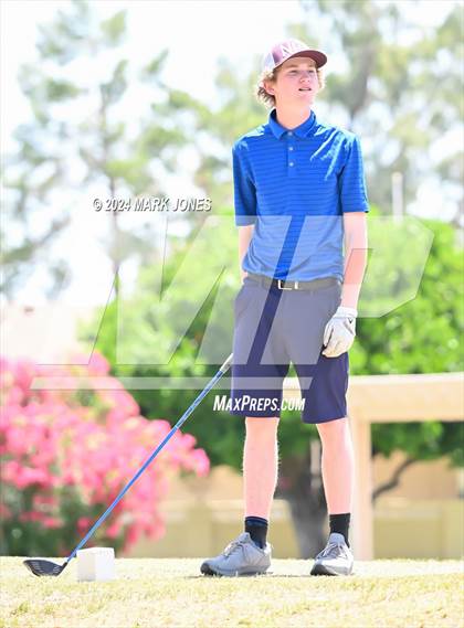 Thumbnail 3 in Metro Invitational Golf Tournament photogallery.