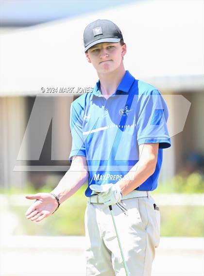 Thumbnail 2 in Metro Invitational Golf Tournament photogallery.