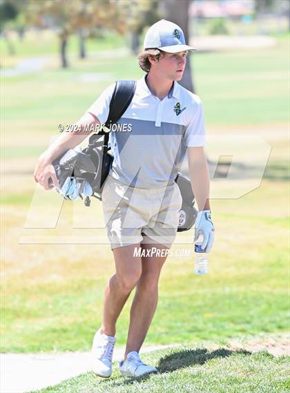 Thumbnail 2 in Metro Invitational Golf Tournament photogallery.