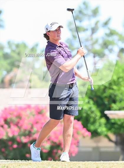 Thumbnail 2 in Metro Invitational Golf Tournament photogallery.