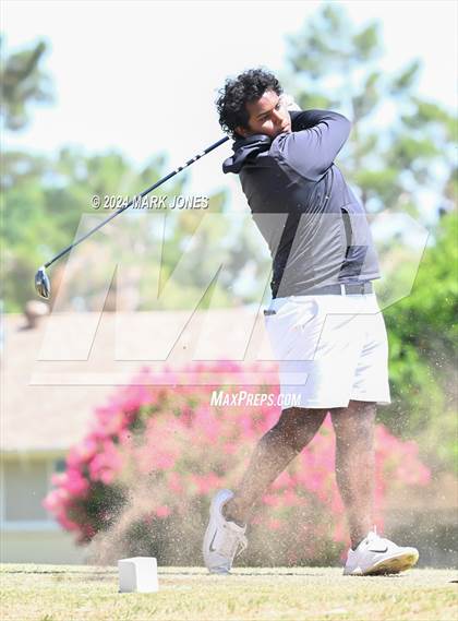 Thumbnail 2 in Metro Invitational Golf Tournament photogallery.