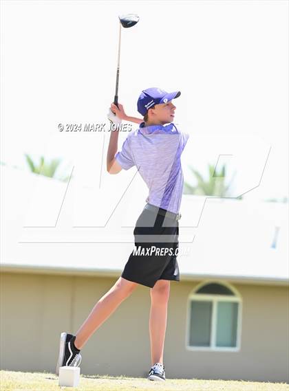 Thumbnail 2 in Metro Invitational Golf Tournament photogallery.