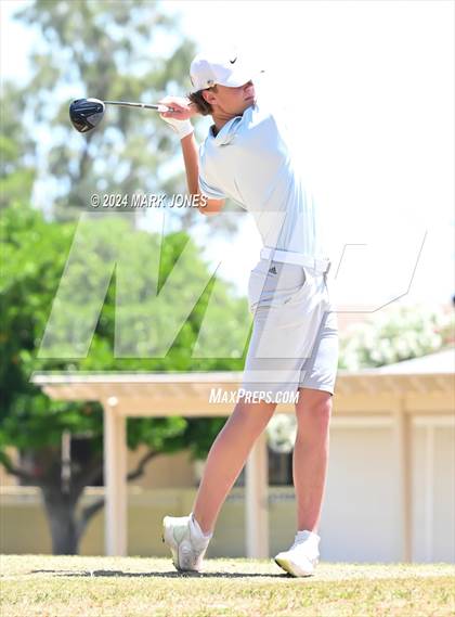 Thumbnail 2 in Metro Invitational Golf Tournament photogallery.