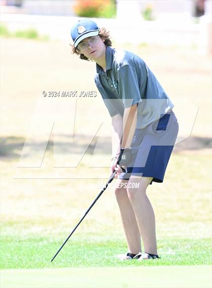 Thumbnail 1 in Metro Invitational Golf Tournament photogallery.