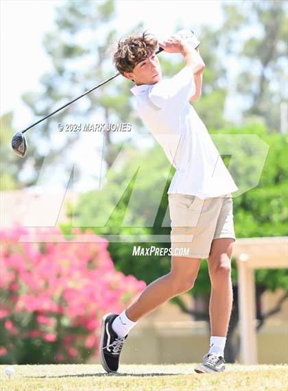 Thumbnail 3 in Metro Invitational Golf Tournament photogallery.