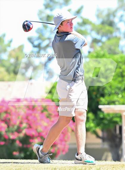 Thumbnail 2 in Metro Invitational Golf Tournament photogallery.