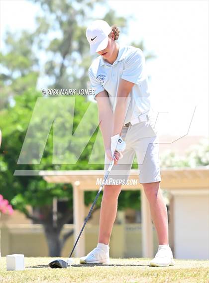 Thumbnail 2 in Metro Invitational Golf Tournament photogallery.