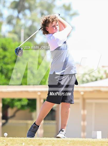 Thumbnail 2 in Metro Invitational Golf Tournament photogallery.