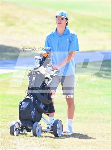 Thumbnail 2 in Metro Invitational Golf Tournament photogallery.