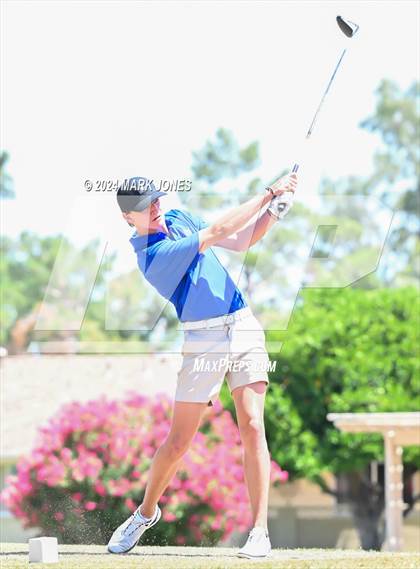 Thumbnail 2 in Metro Invitational Golf Tournament photogallery.