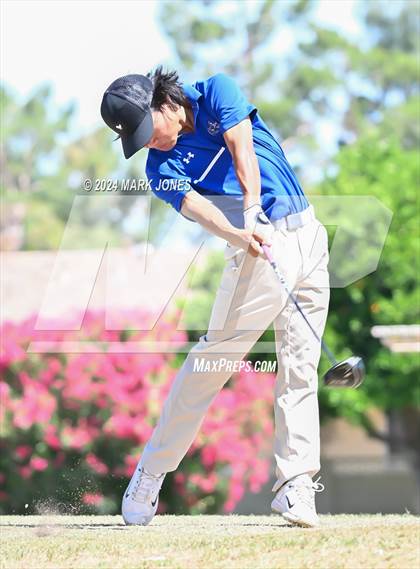 Thumbnail 2 in Metro Invitational Golf Tournament photogallery.