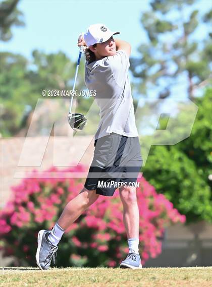 Thumbnail 2 in Metro Invitational Golf Tournament photogallery.