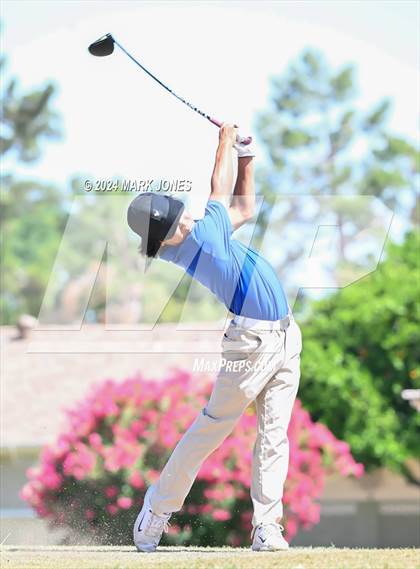 Thumbnail 3 in Metro Invitational Golf Tournament photogallery.