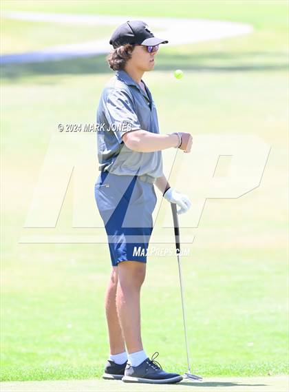 Thumbnail 1 in Metro Invitational Golf Tournament photogallery.