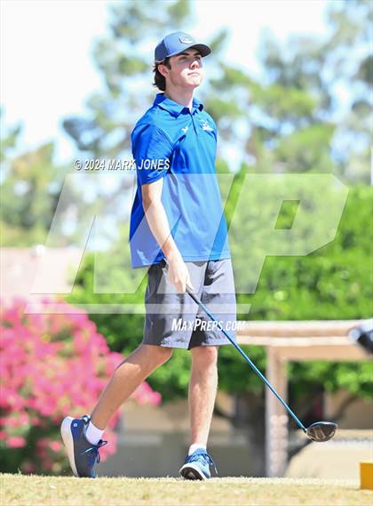 Thumbnail 3 in Metro Invitational Golf Tournament photogallery.